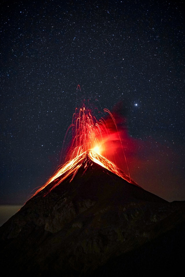 Fotos de la naturaleza impresionantes: volcán activo